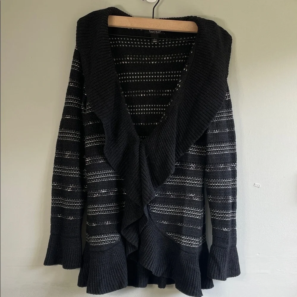 Elegant Black Striped Women's Cardigan